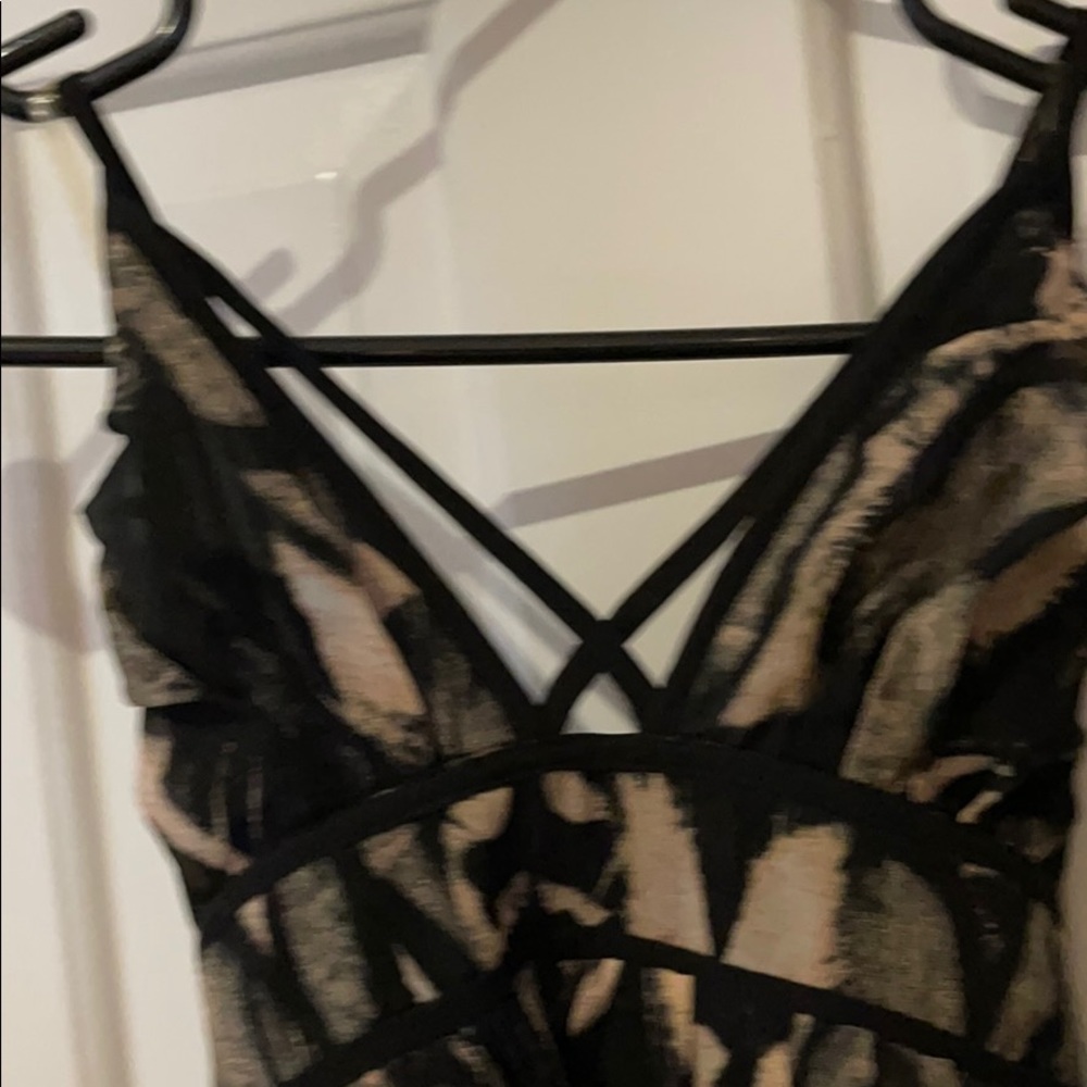 Dress - Picture 5 of 5